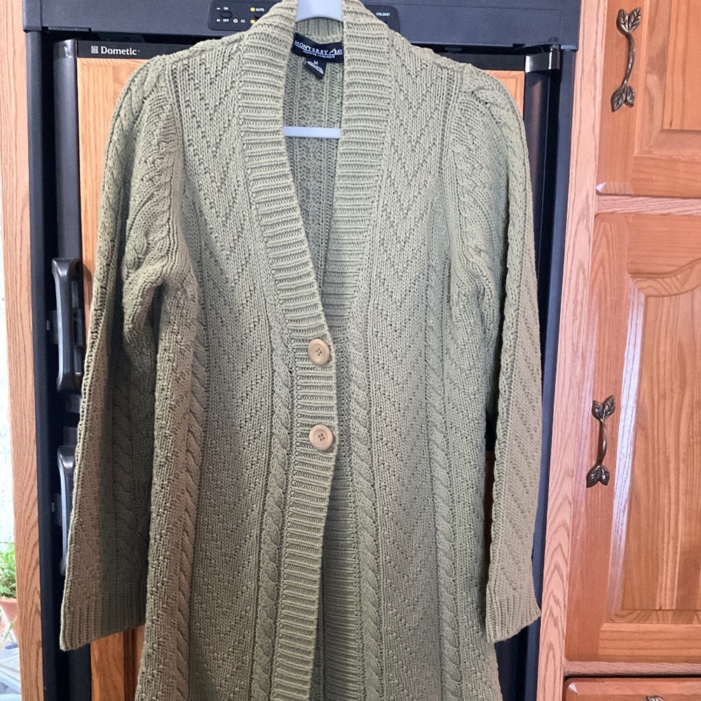 Monterey Bay medium, olive green tunic cardigan